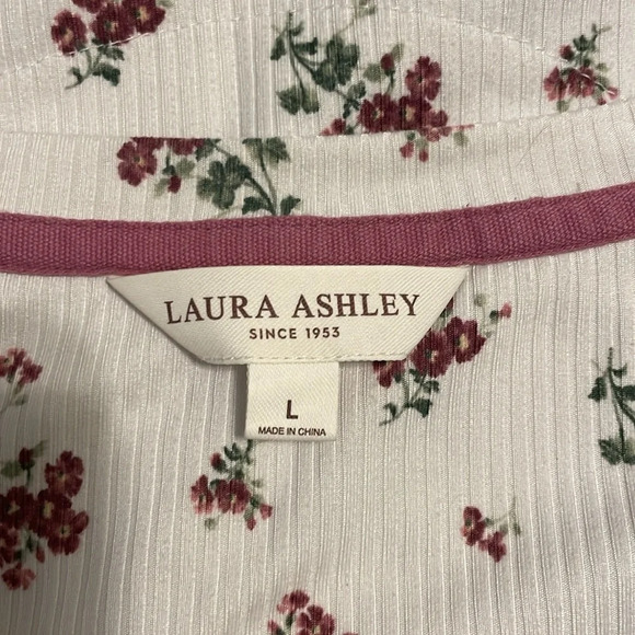 Laura Ashley purple white floral nightgown size large - Picture 7 of 10